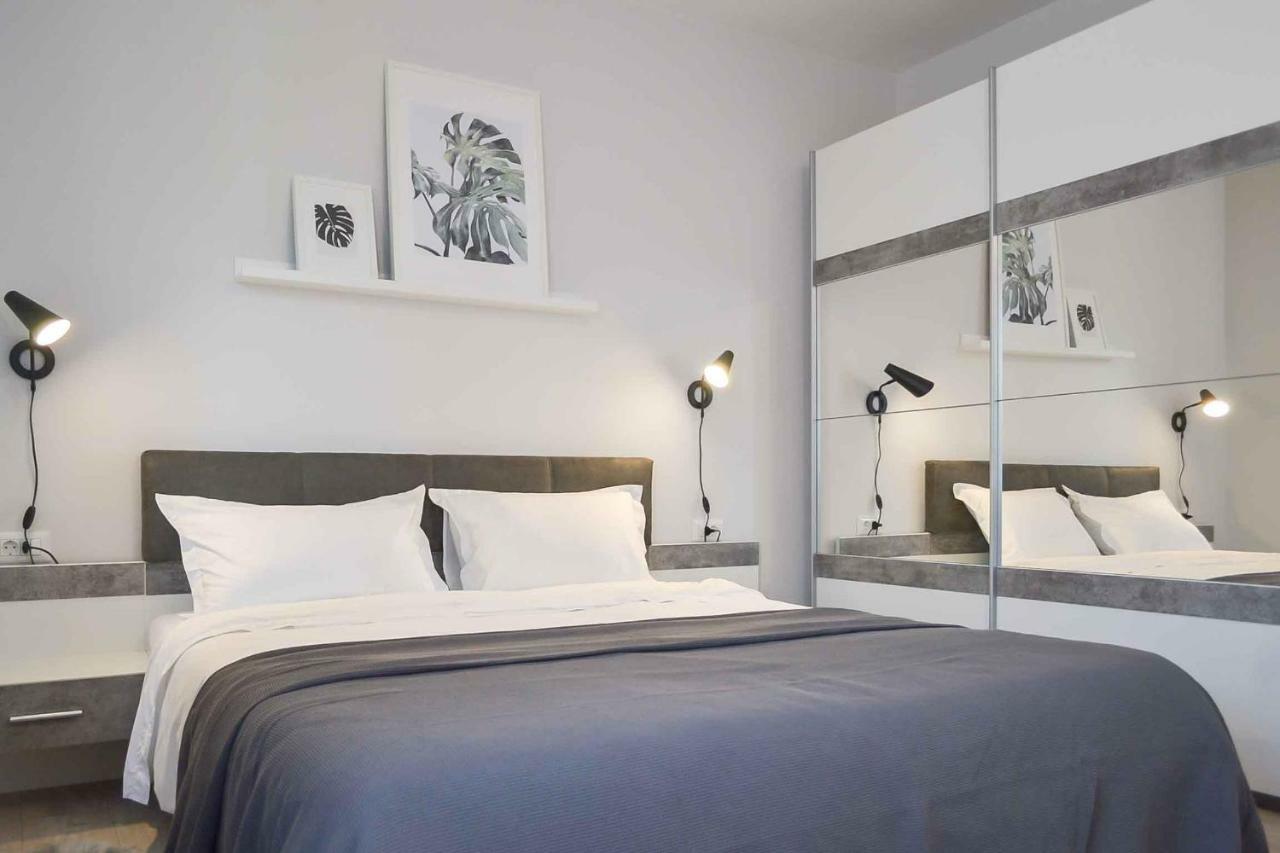 Vila White Tulip Alba Iulia Exterior foto