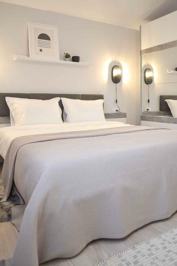 Vila White Tulip Alba Iulia Exterior foto